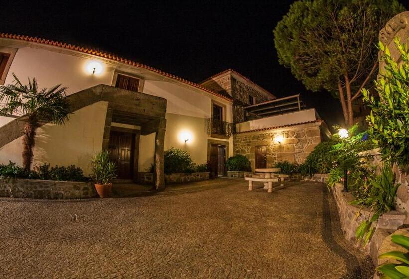 پانسیون Turismo Homes Solar Do Areal