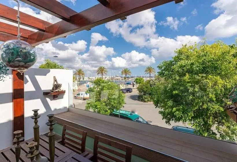 Majatalo Villa Rio Guest House Suites