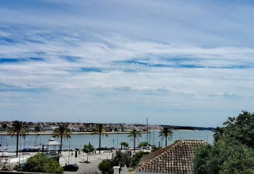 Majatalo Villa Rio Guest House Suites