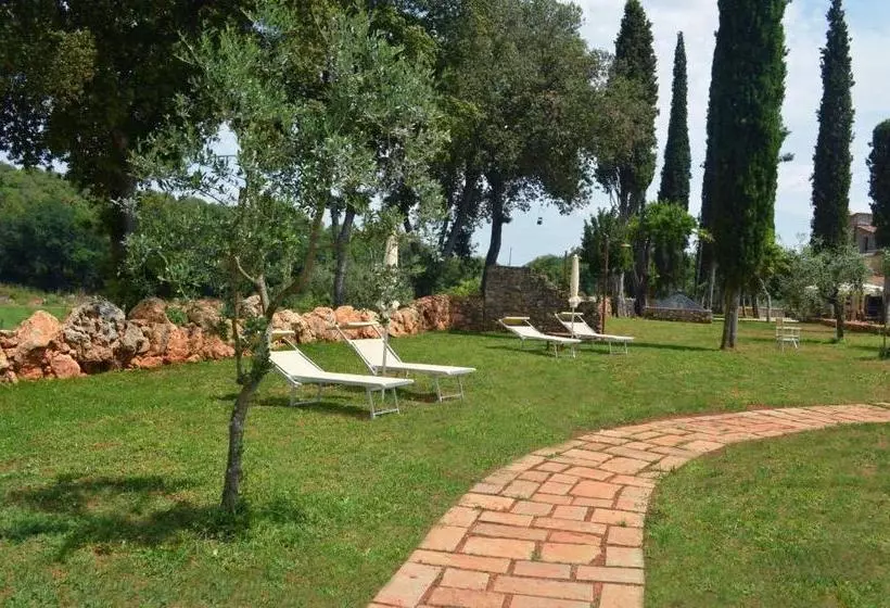 ホテル La Tenuta Di Castelvecchio