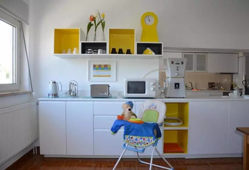 Majatalo Abla Guest House