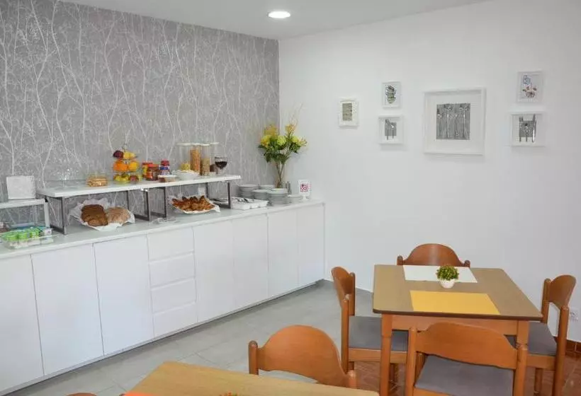 Majatalo Abla Guest House