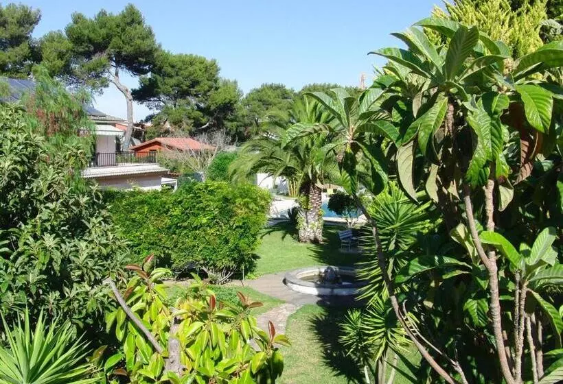 Majatalo Abla Guest House