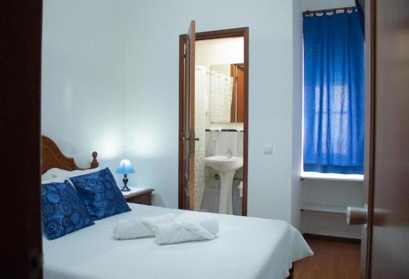 Pensió Gouveia Residence