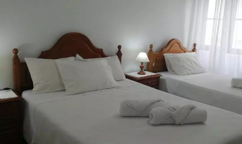 پانسیون Gouveia Residence