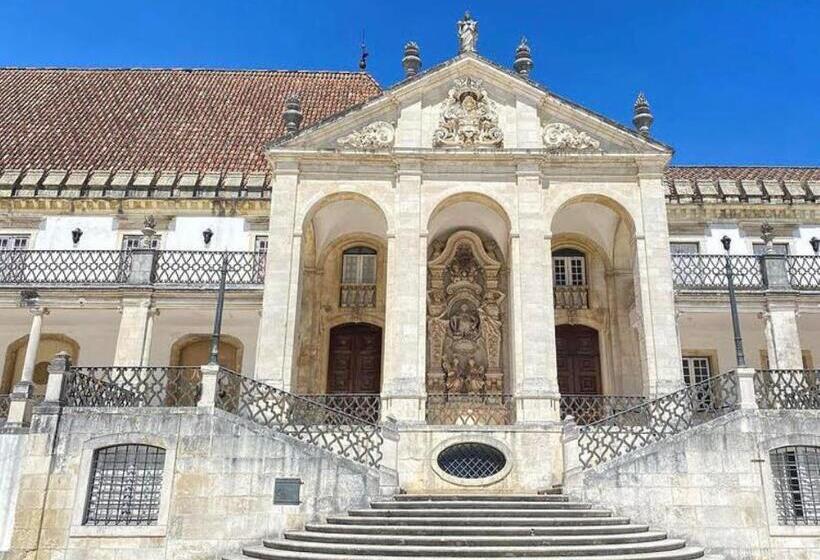 Pensió Gouveia Residence