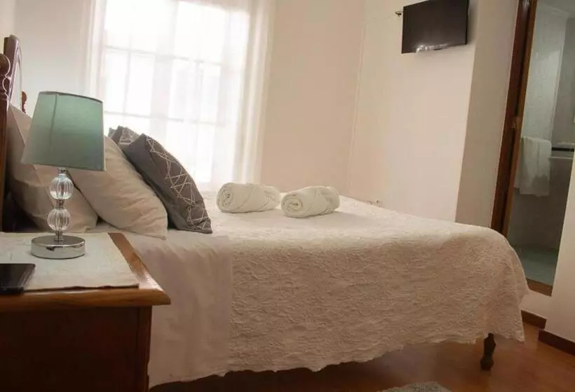 پانسیون Gouveia Residence