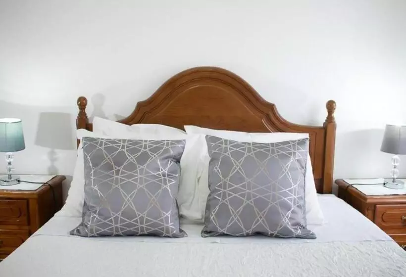 پانسیون Gouveia Residence