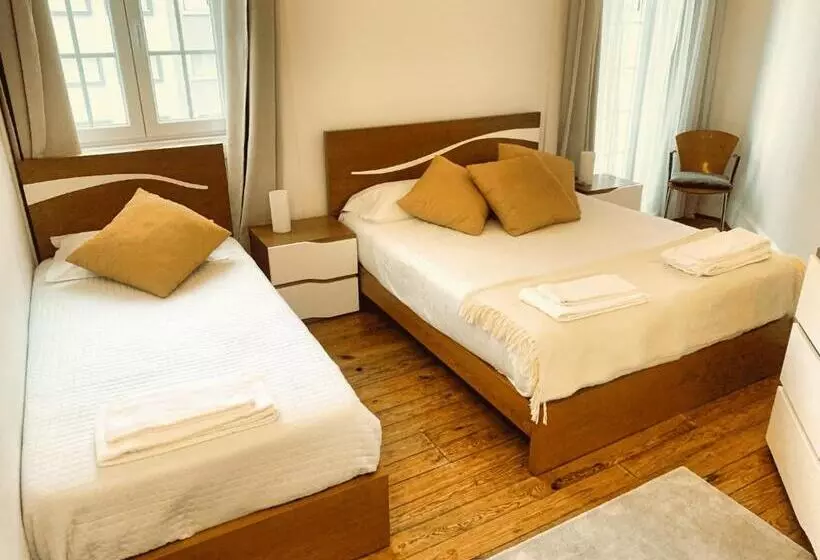 پانسیون Guesthouse Tricana De Aveiro