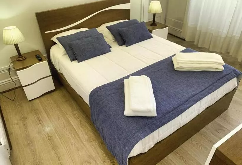 پانسیون Guesthouse Tricana De Aveiro