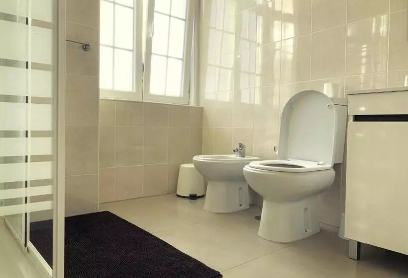 پانسیون Guesthouse Tricana De Aveiro