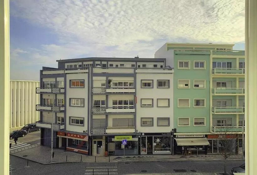 پانسیون Guesthouse Tricana De Aveiro