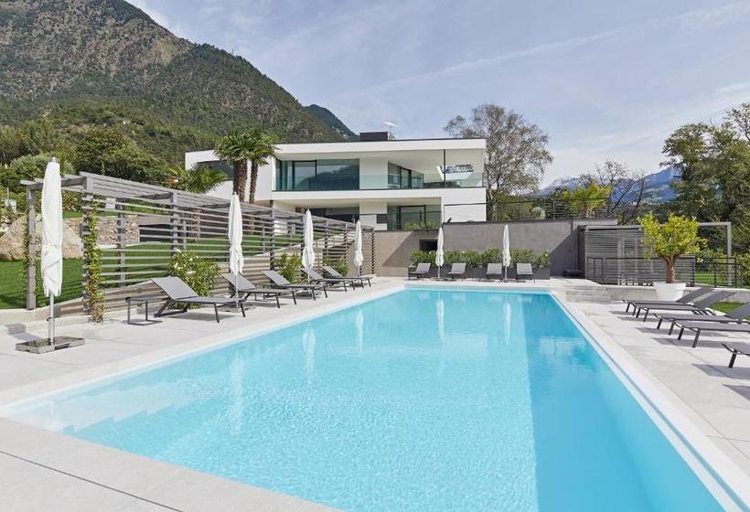 The View Luxury Suites