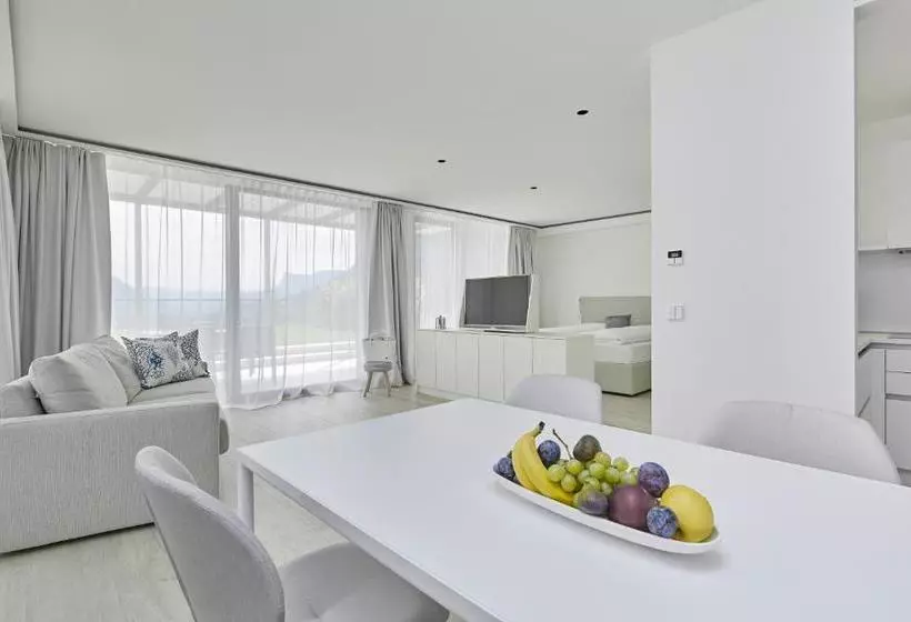 The View Luxury Suites