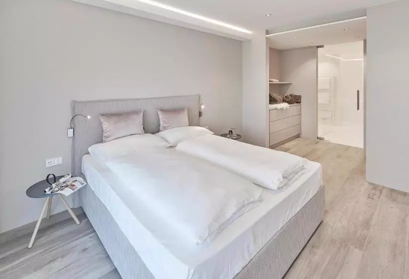 The View Luxury Suites