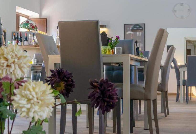 בית מלון כפרי Feudo Galefona