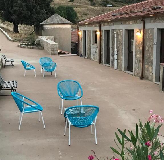 בית מלון כפרי Feudo Galefona