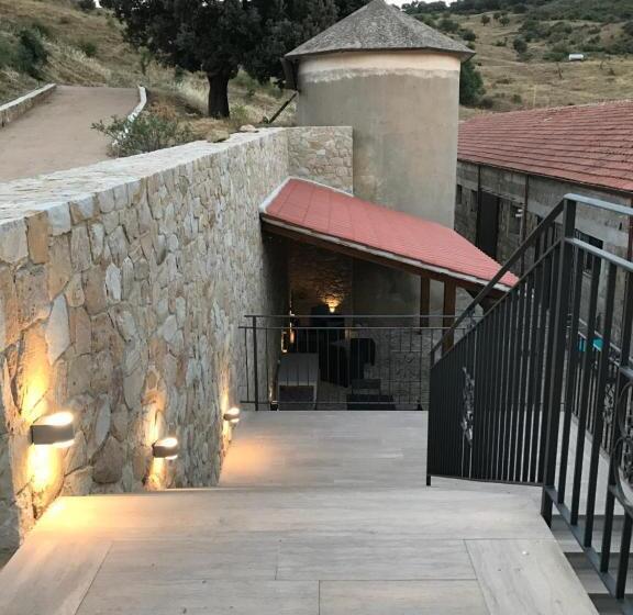 בית מלון כפרי Feudo Galefona