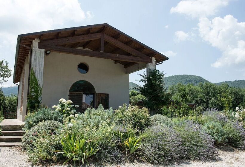 هتل Relais Casale Valigi