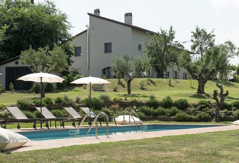 هتل Relais Casale Valigi