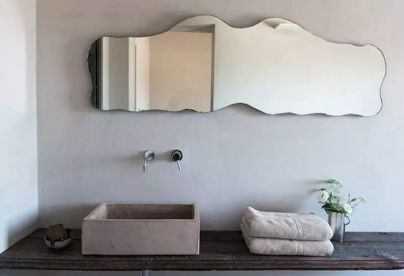 Hotelli Relais Casale Valigi