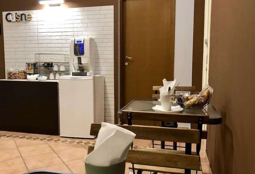 بنسيون A Due Passi Dal Ponte