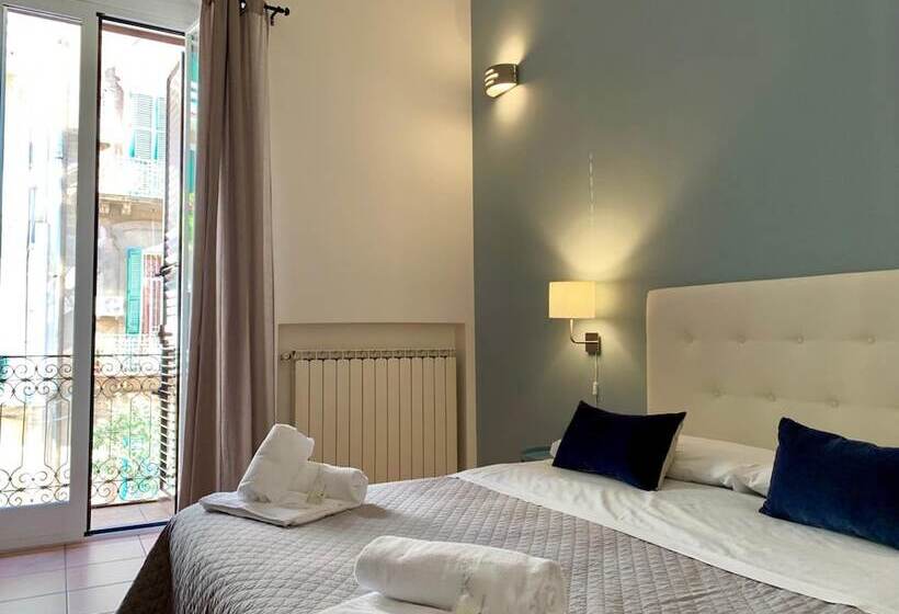 بنسيون A Due Passi Dal Ponte