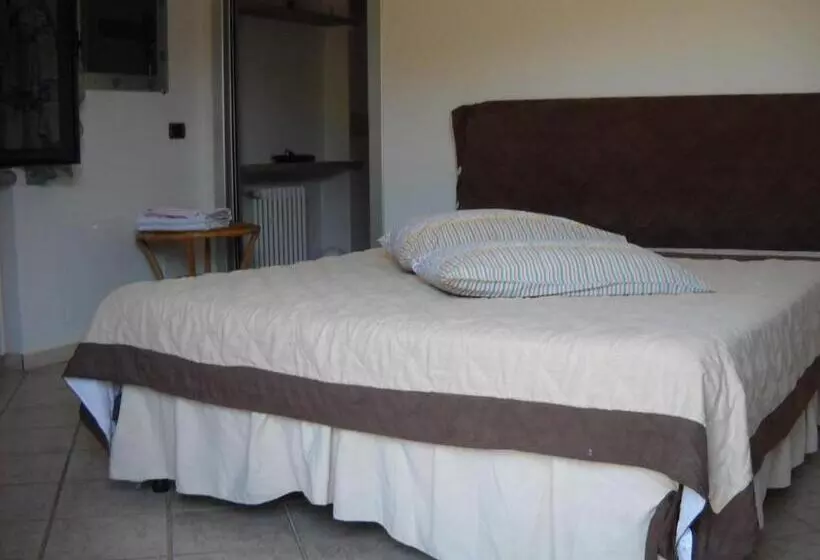 ユースホステル Locanda Contrada Dei Fattori