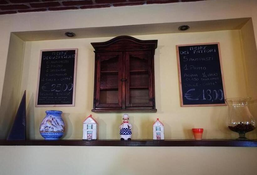 Schronisko Locanda Contrada Dei Fattori