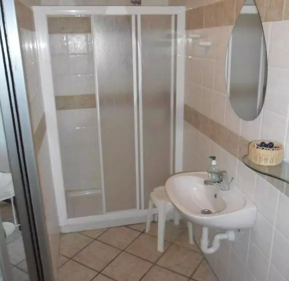 ユースホステル Locanda Contrada Dei Fattori