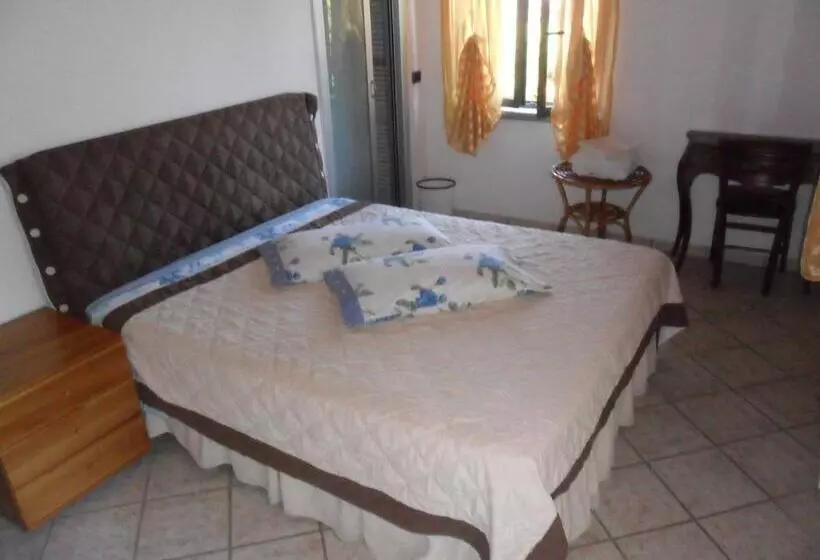 ユースホステル Locanda Contrada Dei Fattori