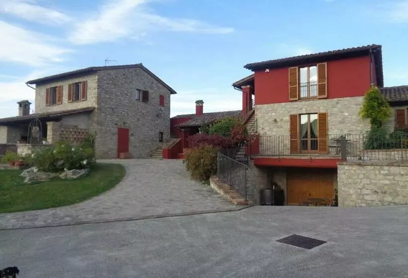 ホテル Agriturismo Borgo Montecucco