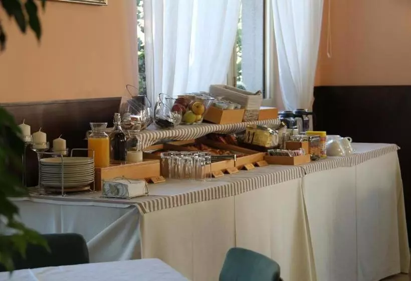 هتل Albergo Nardini
