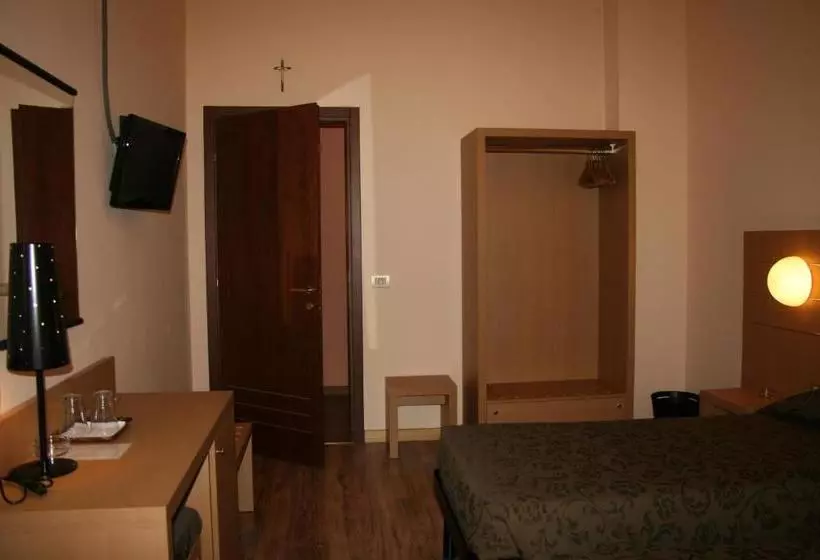 هتل Albergo Nardini