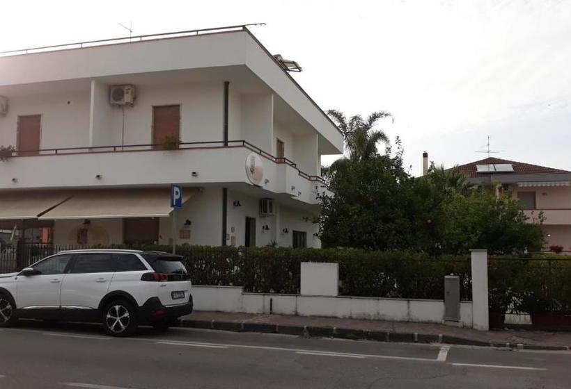 호스텔 Locanda Ermes