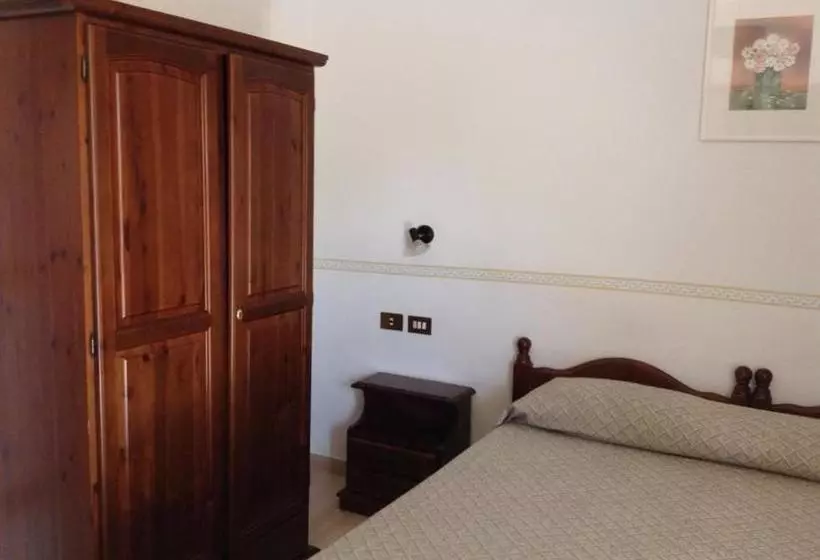 Retkeilymaja Locanda Ermes