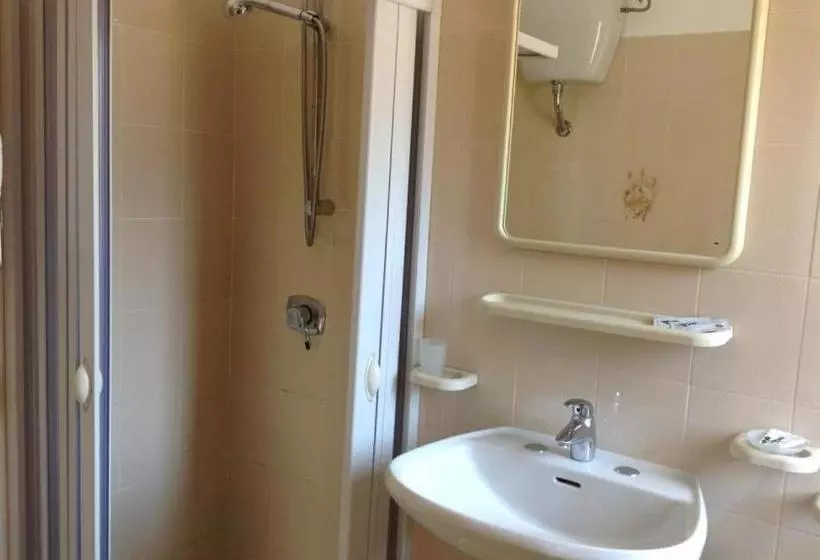 Retkeilymaja Locanda Ermes