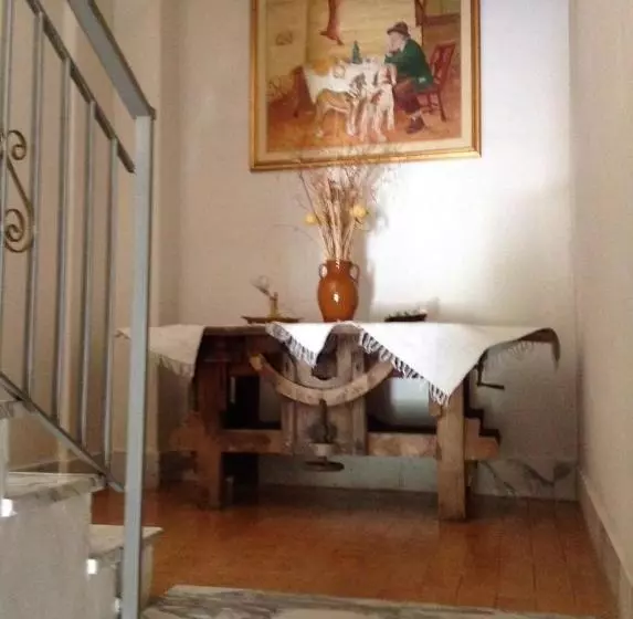 Retkeilymaja Locanda Ermes