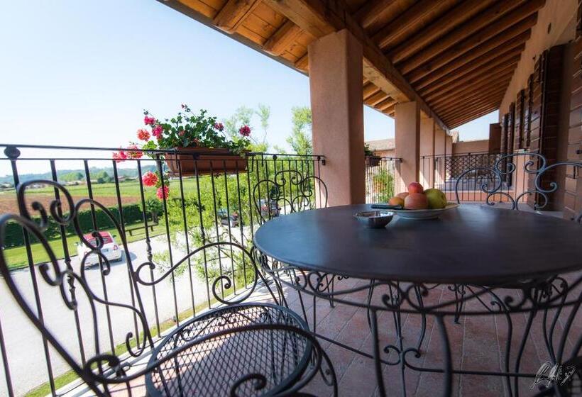 בית מלון כפרי Agriturismo Morgan