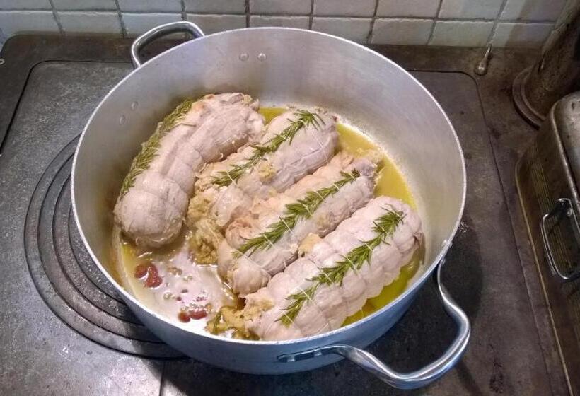 호텔 Agriturismo Serec