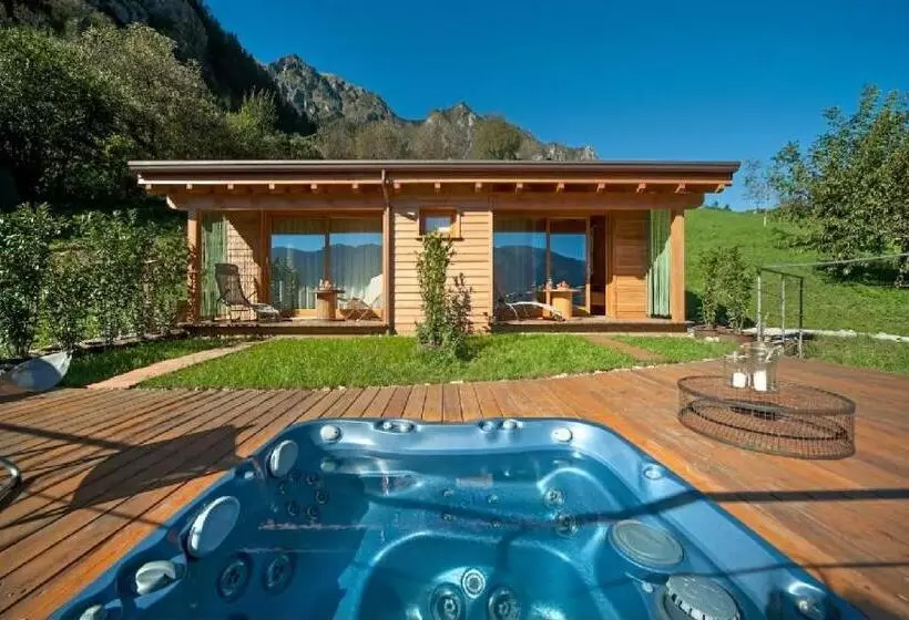 ホテル Agriturismo Serec