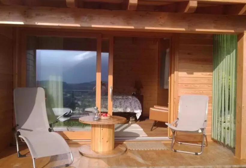 ホテル Agriturismo Serec
