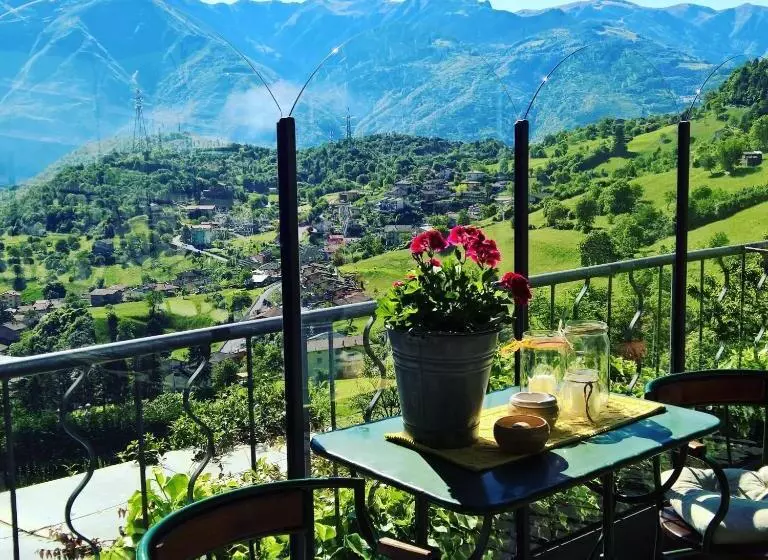 ホテル Agriturismo Serec