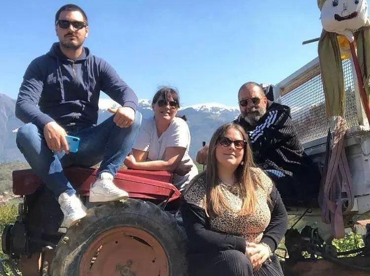 ホテル Agriturismo Serec