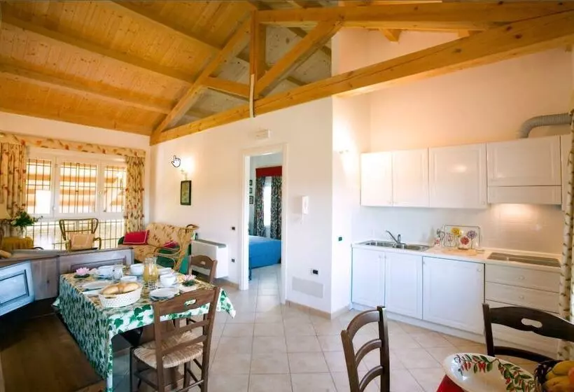 ホテル Agriturismo Sesta Presa