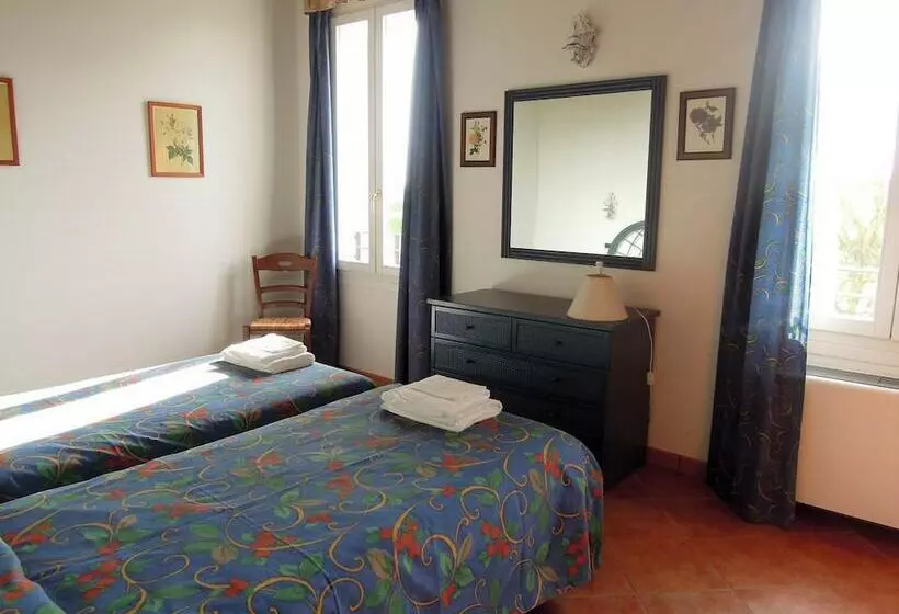 ホテル Agriturismo Sesta Presa
