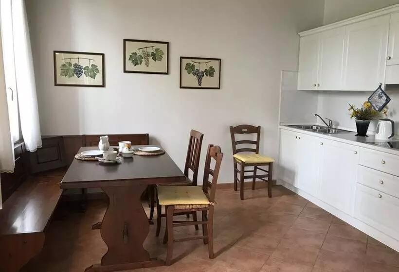 ホテル Agriturismo Sesta Presa