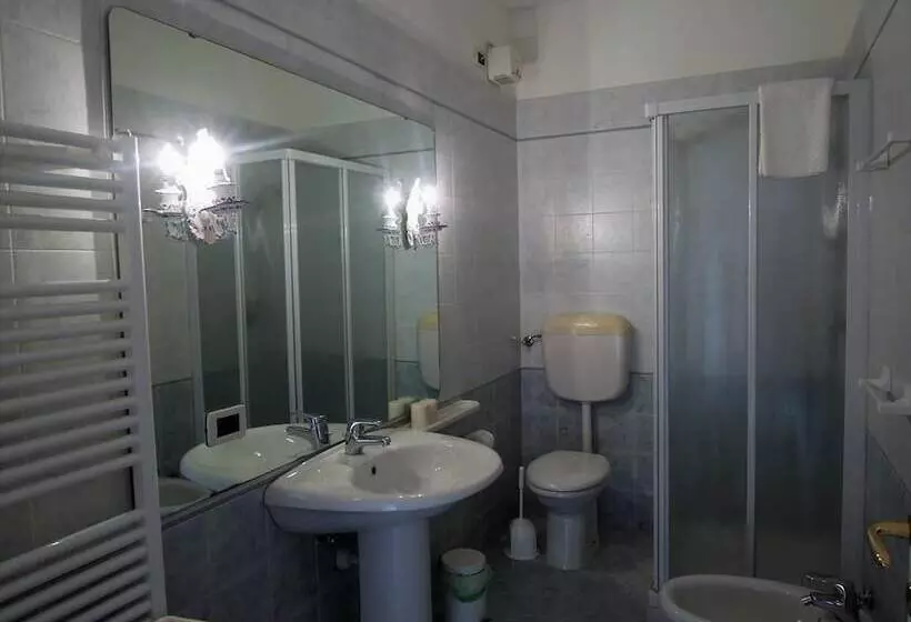 ホテル Agriturismo Sesta Presa