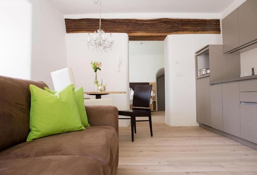 酒店 Ferienwohnungen Hochbrunner