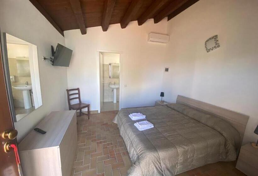 Отель Il Borgo Ariccia Resort